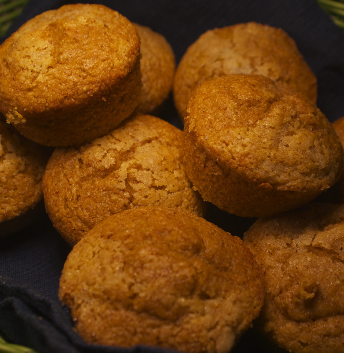 how to make cornbread muffins