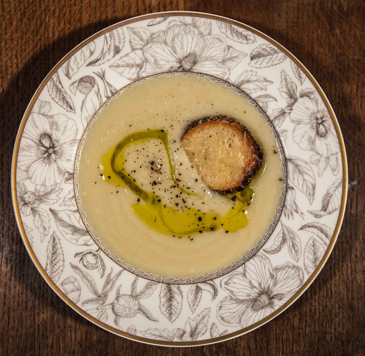 Cauliflower Potato Leek Soup Bowl Cauliflower Potato Leek Soup