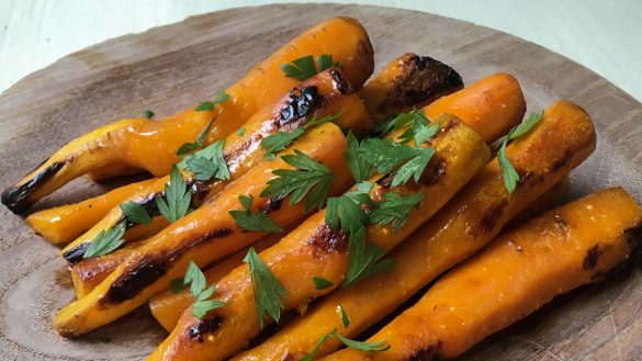 orange glazed roasted carrots